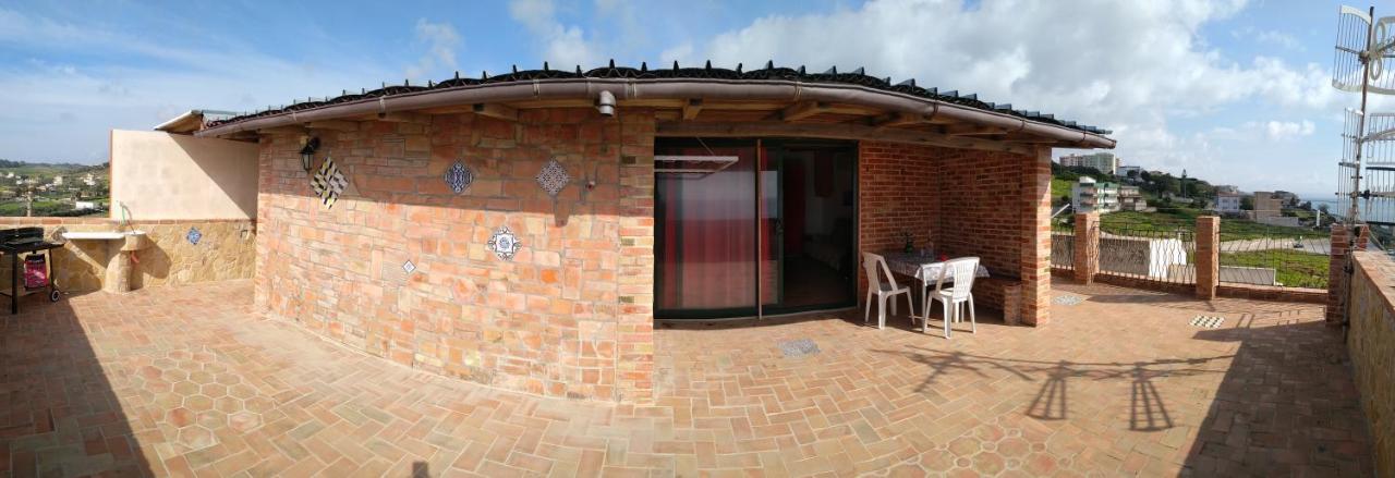 Apartmán Mansarda Mare Red Sciacca Exteriér fotografie